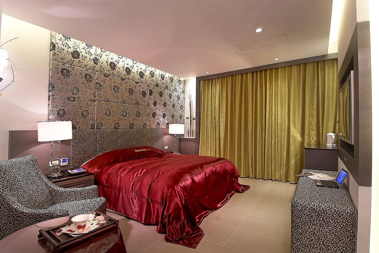 Qi Hai Motel Zhunan Buitenkant foto